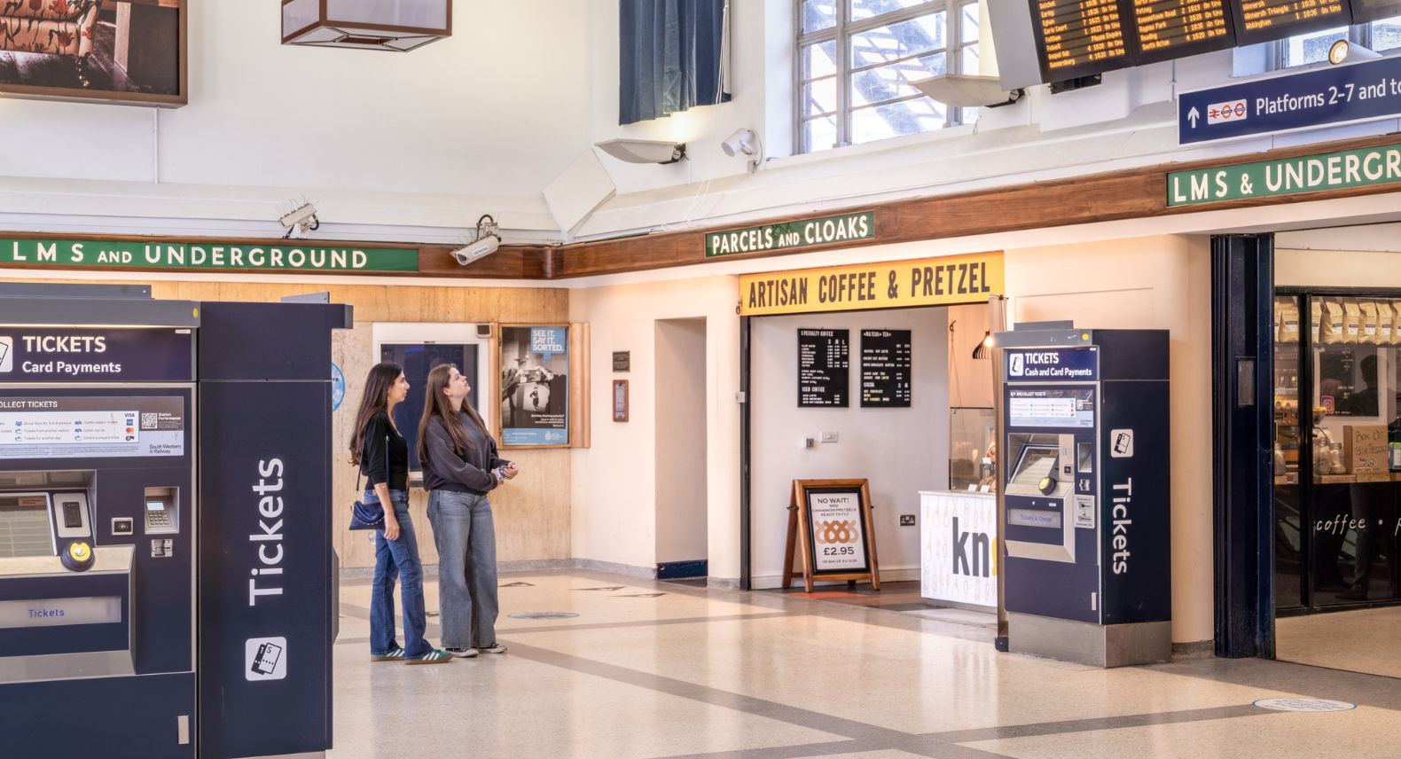 Richmond station refurbished booking hall - coffee shop