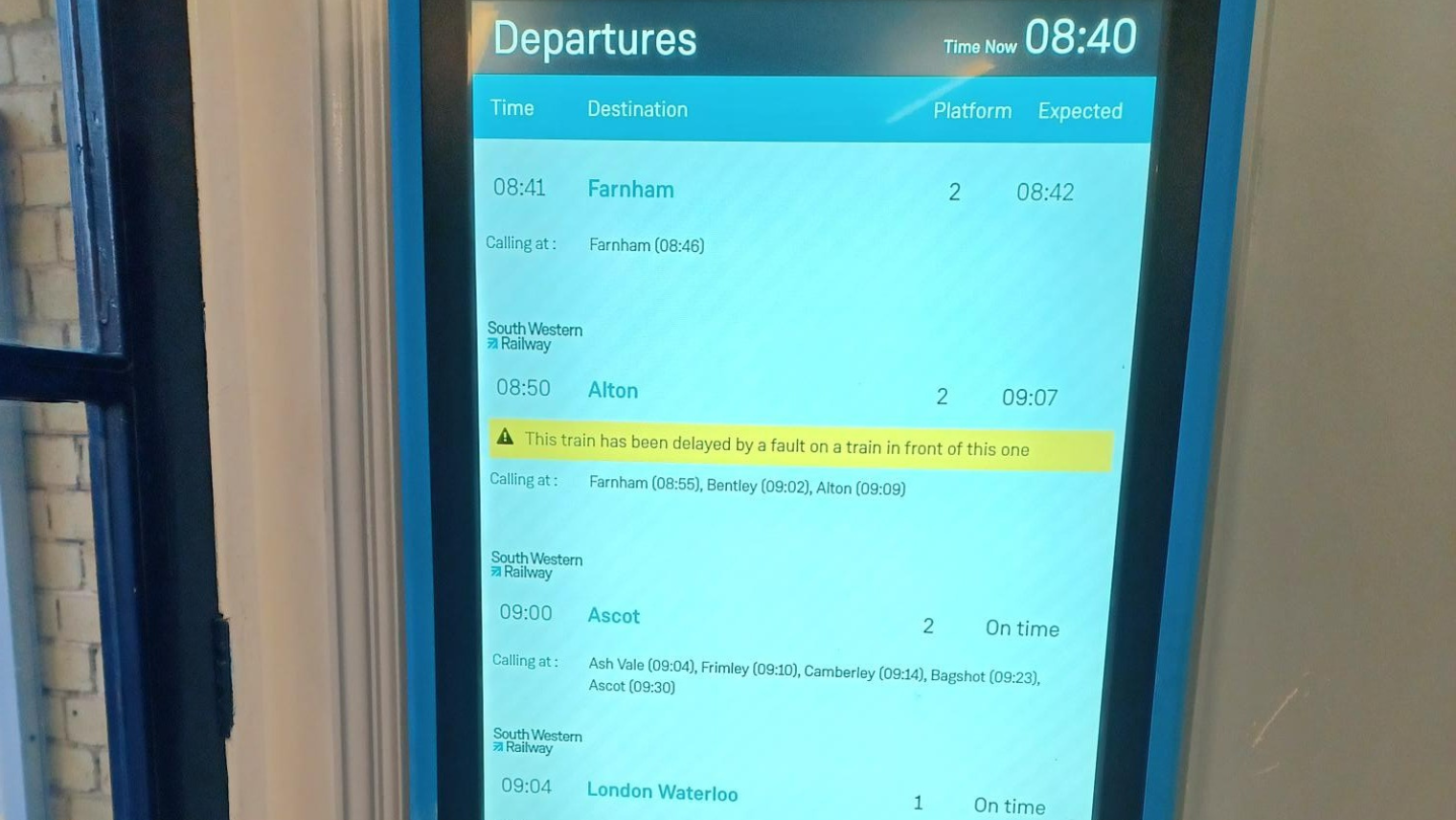 Train timetable show in a screen