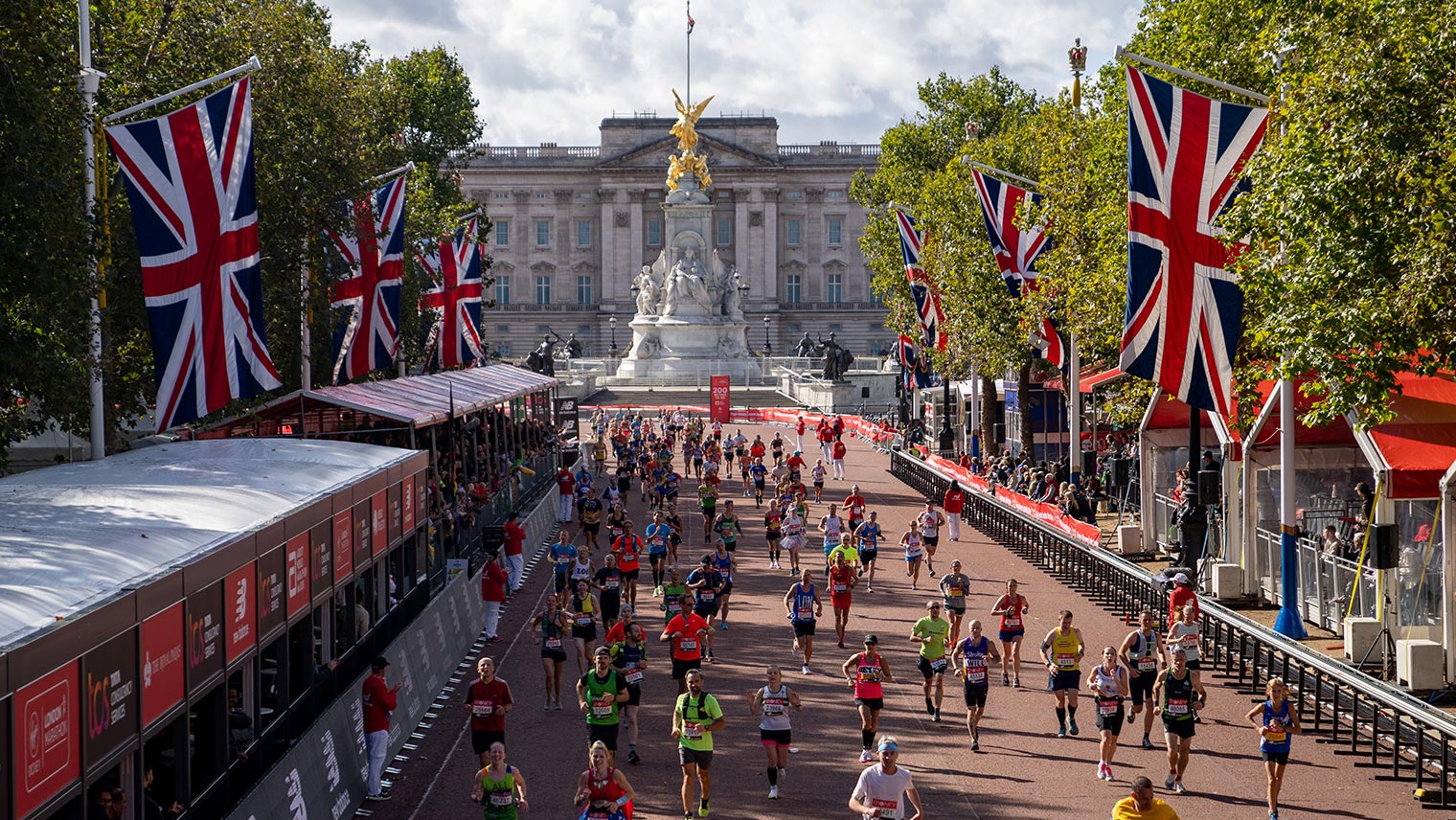 London Marathon The Mall & Buckingham Palace