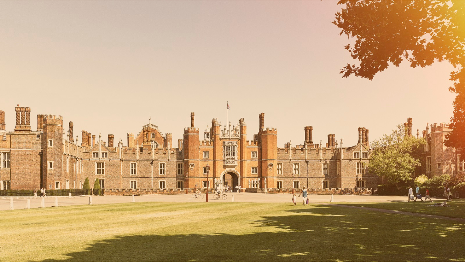 Image of Hampton Court Palace