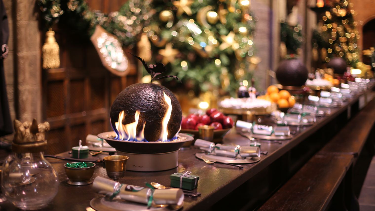 Hogwarts in the snow dinner table 