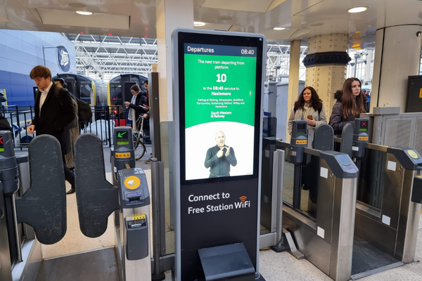 South Western Railway trial AI technology to improve accessibility