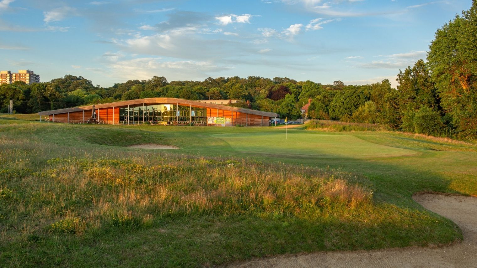 Club house at Richmond Park Golf Course